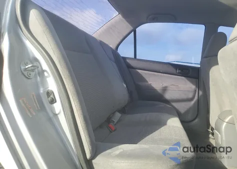 2004 Mitsubishi Lancer Es z USA, uszkodzony, nr VIN JA3AJ26E94U032913